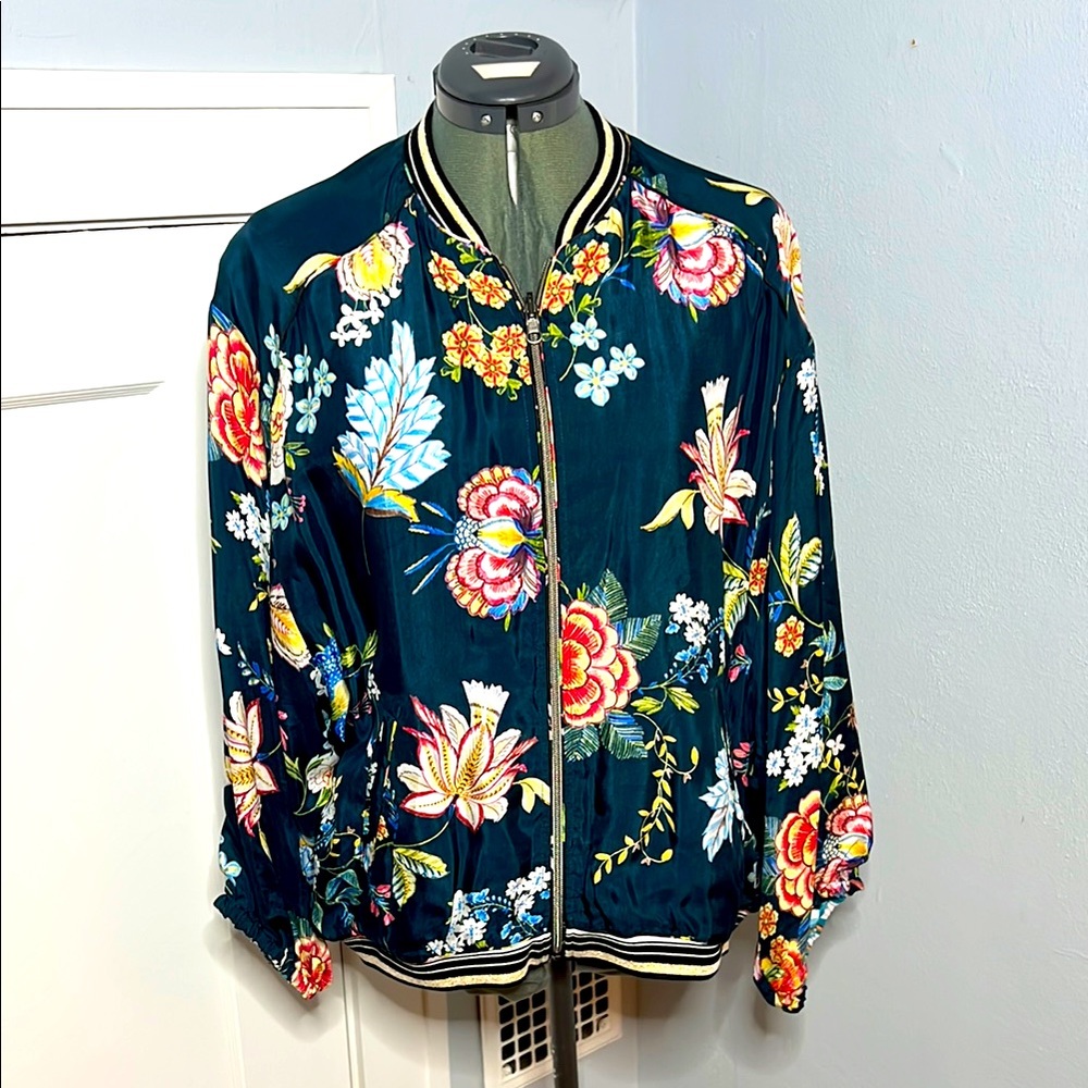 Johnny Was Reversible Slick Bomber Varsity Jacket Generous Sz Medium. Floral